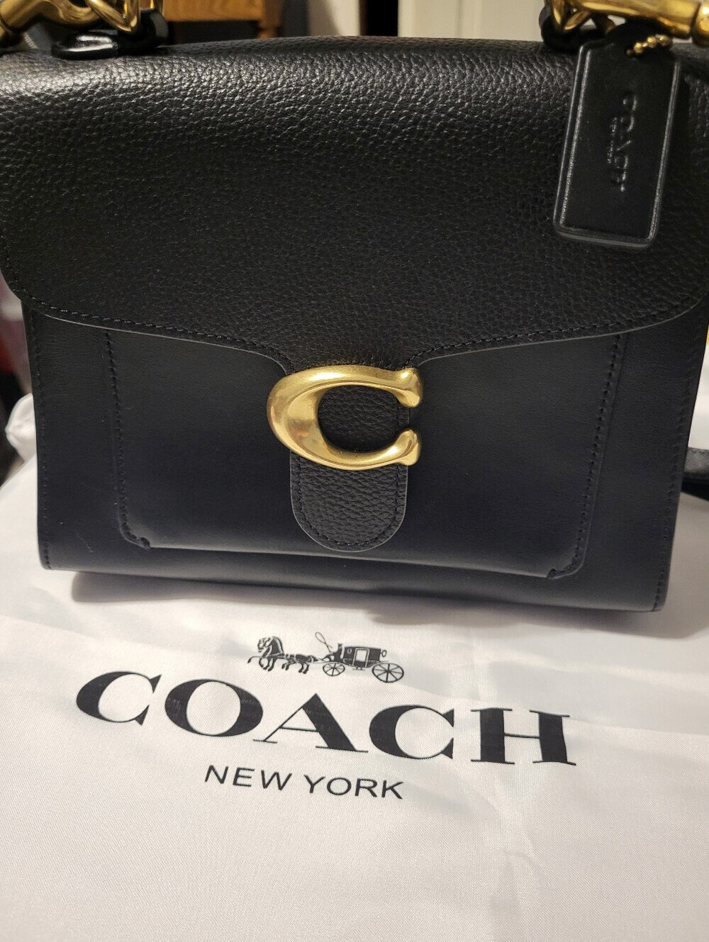 Coach TABBY TOP HANDLE 20. Black Polished Leather. - Picture 13 of 15